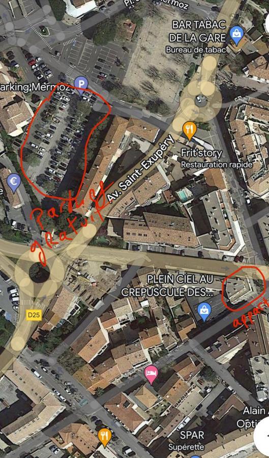 Centre Ville Sainte Maxime 100M Plage Et Commerce A Pied Dış mekan fotoğraf