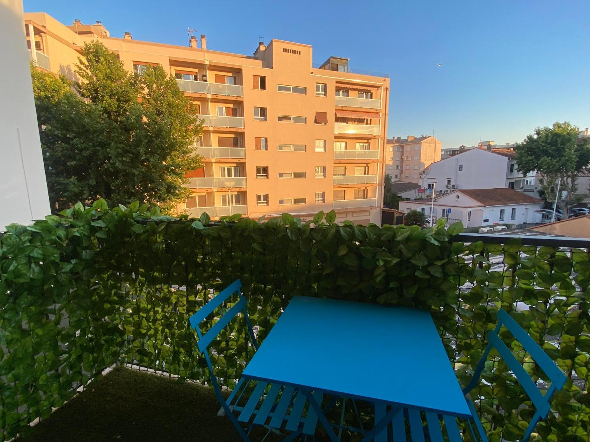 Centre Ville Sainte Maxime 100M Plage Et Commerce A Pied Dış mekan fotoğraf